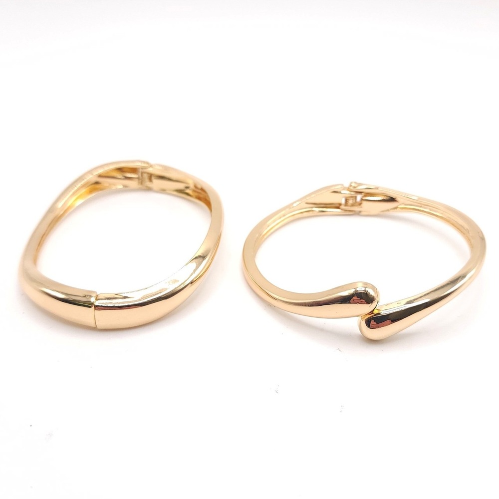 Set of 2 Gold Tone Hinged Bangle Bracelets Polished Modern Minimalist